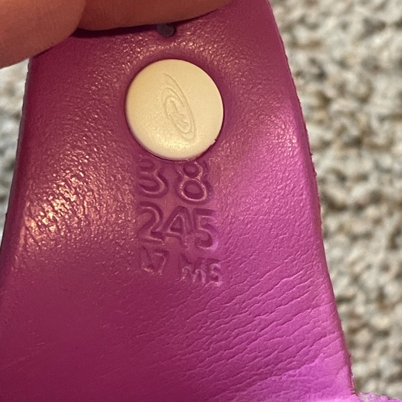 Birkenstock Slides sz 38(L7) - Picture 2 of 3